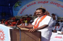 Arjun Sampath, Hindu Makkal Katchi, Hindu terrorism, Ayudha Puja, facebook, weapons worship, Arjun Sampath news, jansatta