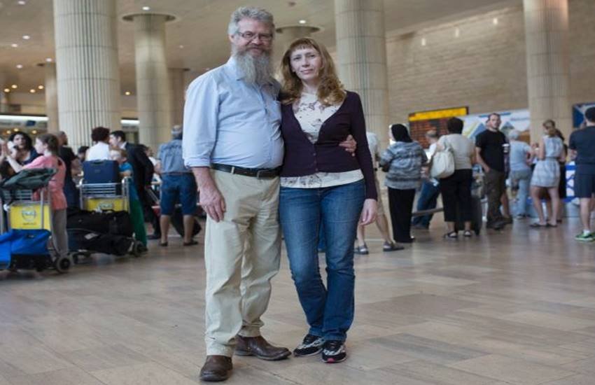 Beyers Coedzee, Vera Lamnci, Penpal World, Love, South African and Russian Couple, Johannesburg, Moscow, Love Story of South African and Russian Couple, Google Translate, Correspond