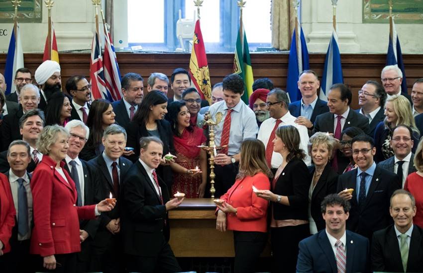 Canada Ontario, Ontario, navratri, hindu heritage month, Diwali, canada, October, diwali in Ontario, diwali clebration in canada, international news, jansatta