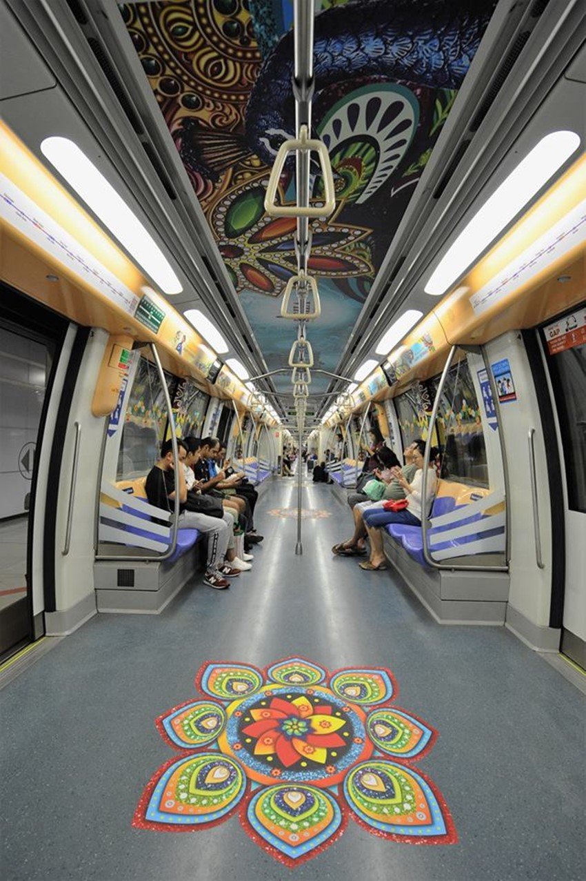 Deepavali, Deepavali themed train, Singapore, Deepavali themed train Singapore, Festival of Lights, Deepavali preparation, MRT, Festival of Lights, Singapore metro, Khaw Boon Wan