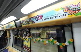 Deepavali, Deepavali themed train, Singapore, Deepavali themed train Singapore, Festival of Lights, Deepavali preparation, MRT, Festival of Lights, Singapore metro, Khaw Boon Wan