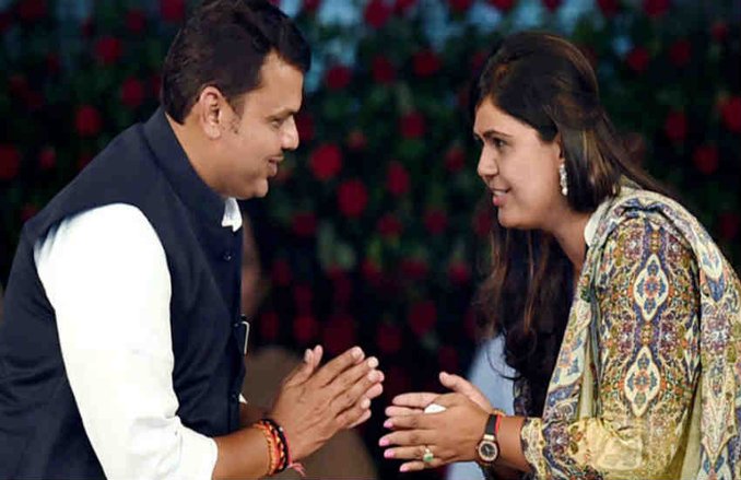 ऑडियो क्लिप में घिरीं पंकजा मुंडे, पुजारी को दे रही हैं ‘धमकी’