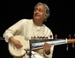 अमजद अली खान के लिए संगीत हमेशा से रहा आध्यात्म का मार्ग