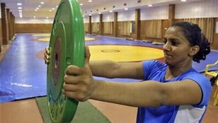 Geeta Phogat, Marriage, Mehandi, Exercise, Practice, wrestler, Sakshi Malik, Olympian, marriage Day, 20th November,