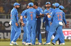 दिवाली पर भारत ने दिया जीत का तोहफा, न्यूजीलैंड को 190 रनों से हरा जीती सीरीज