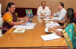 tamilnadu, Panneerselvam, Jayalalithaa, Finance minister, Apollo Hospitals, J Jayalalithaa