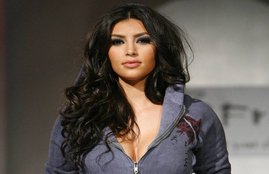 Kim Kardashian, DENIES divorce, claims, Kim Kardashian, Kanye West look, Christmas morning, bollywood news in hindi, entertainment news in hindi