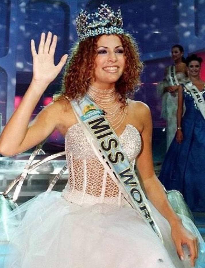 साल 1998 में मिस वर्ल्ड के खिताब से नवाजी गई लिनोर अबारगिल 18 साल की उम्र में रेप का शिकार हुई थीं।