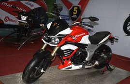 Mahindra Launched New Tourer Bike Mojo, Mahindra Mojo, Mahindra and Mahindra, Lond Distance Bike Mojo, Automobile News, Bikes, Newly Launched Bikes, Tourer Bikes