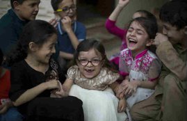 Pakistani family, pakistan US visa, Pakistan maria treatment, Maria US Visa, pakistan family news
