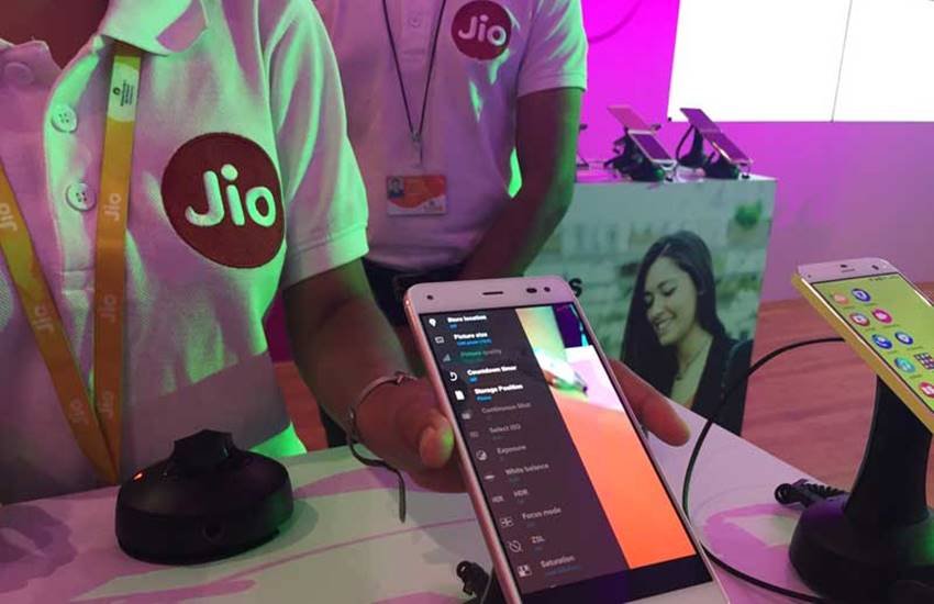 Reliance Jio, Reliance Jio 4G, Reliance Jio 4G Data Speed, Speed test, Jio Speed, Jio Data Speed, Jio newtwork speed, Twitter, Reliance jio speed, India, Business, Gadgets, Jansatta