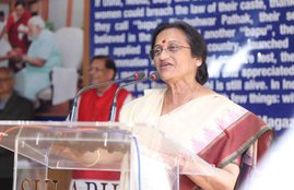 rita bahuguna, rita bahuguna joshi, rita bahuguna congress, UP Congress Chief Rita Bahuguna, UP Congress Chief, UP Congress, UP Elections, BJP, UP BJP, rita bahuguna BJP, rita bahuguna news in hindi, rita bahuguna join BJP, Former Uttar Pradesh Congress chief, Rita Bahuguna Joshi BJP, Uttar Pradesh elections 2017, UP News in Hindi, Congress News, BJP News, Politics News Nishu • 4 mins