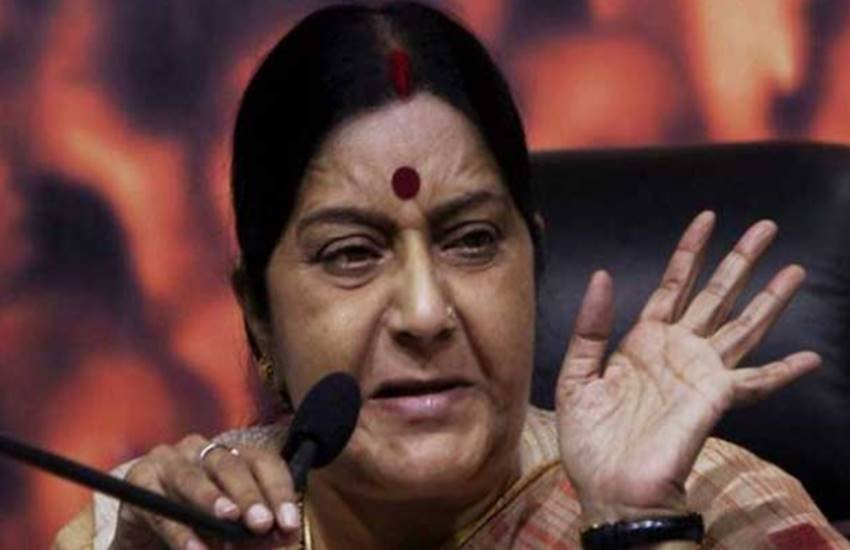 Sushma Swaraj, Sushma Swaraj Twitter, Sushma Swaraj Help, Sushma Swaraj MEA. MEA help, Sushma Swaraj Visa, MEA Visa, Indonesian woman, Apollo Hospital, India, Jansatta