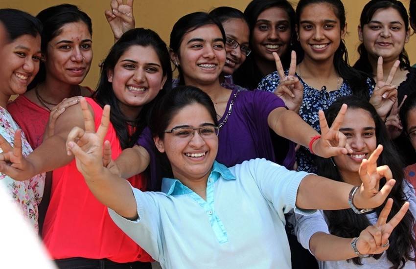 uptet, uptet exam, uptet 2016, uptet 2017, Uttar Pradesh Basic education Board, Uttar Pradesh TET, uptet 2016 online form, uptet notification, uptet notification 2017, uptet notification 2016-17, upbasiceduboard.gov.in, UPTET EXAM 2017, Uttar Pradesh TET, uptet latest news, uptet news