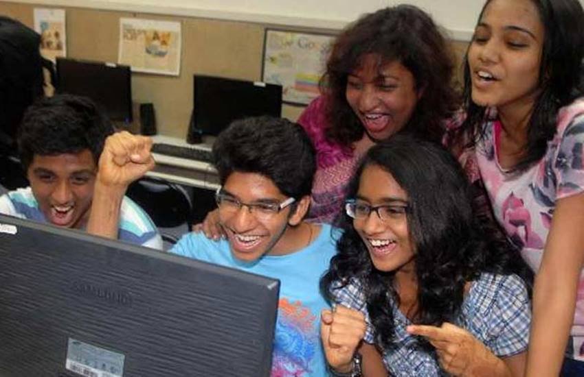 uptet, uptet exam, uptet 2016, uptet 2017, Uttar Pradesh Basic education Board, Uttar Pradesh TET, uptet 2016 online form, uptet notification, uptet notification 2017, uptet notification 2016-17, upbasiceduboard.gov.in, UPTET EXAM 2017, Uttar Pradesh TET, uptet latest news, uptet news