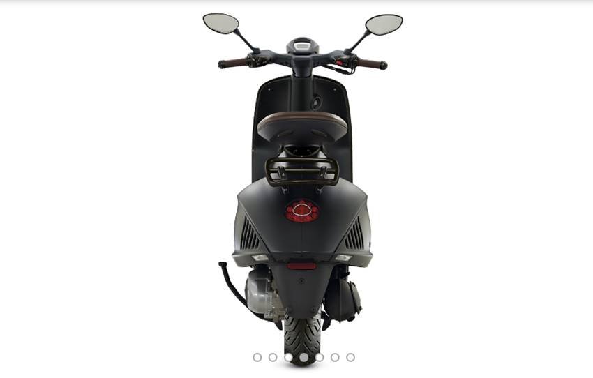 Vespa, Vespa 946, Vespa 946 Emporio Armani, Vespa 946 Emporio Armani scooter, Vespa scooter, 70th Anniversary, most expensive scooter, most expensive scooter in India