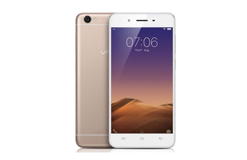 फोन में 5.5 इंच की एचडी डिस्प्ले, 1.4 GHz स्नैपड्रैगन 430 ओक्टा कोर प्रोसेसर दिया गया है। फोन में 5.5 इंच की एचडी डिस्प्ले, 1.4 GHz स्नैपड्रैगन 430 ओक्टा कोर प्रोसेसर दिया गया है।