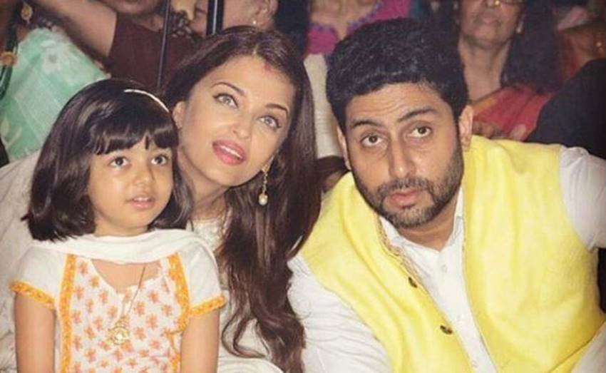 Aishwarya, Aishwarya Rai Bachchan, Aaradhya, durga ashtami, durga puja, durga puja 2016, Aishwarya Rai, Amitabh Bachchan, Amitabh Bachchan durga puja, Aishwarya Rai Bachchan durga ashtami, Aaradhya durga puja, Aaradhya pics, Aaradhya photos, Aaradhya images, Aishwarya Aaradhya, durga puja pics, Aishwarya Amitabh Bachchan, bollywood news, Entertainment news