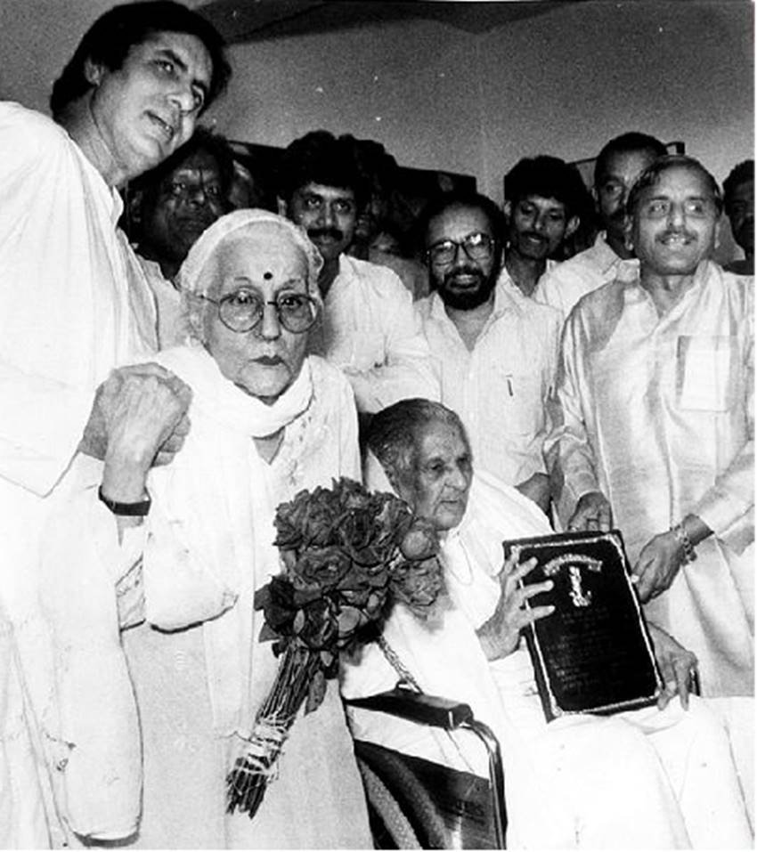 amitabh bachchan, jaya bachchan, mehmood, lexus, merecedes, wax statue