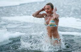 Cold water, ice water, ice bath, benefits of cold water, how to, health news, health tips, benefits of drinking cold water, weight lose, pain relief