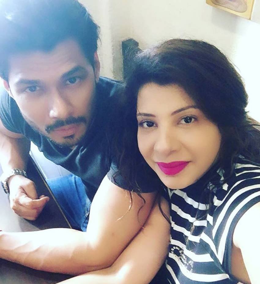 bipasha basu, priety zinta, sambhavna seth, divyanka tripathi, sanaya irani, amrita arora