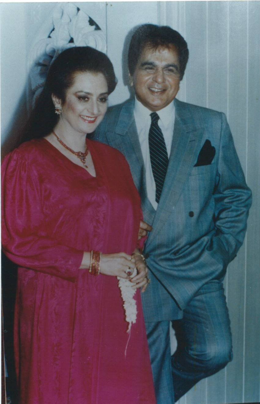 dilip kumar, saira banu, love, golden jubilee, relation, movies