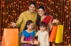 दिवाली 2016: स्मार्टफोन के अलावा ये गिफ्ट आइडियाज भी बना सकते हैं आप की दीपावली को खास