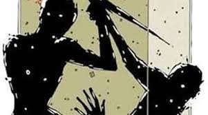 मायके ले जाने के बहाने पति ने की पत्नी की हत्या और साधु को सौंपा बच्चा, अवैध संबंध में बन रही थी बाधा