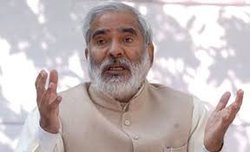 नीतीश को प्रधानमंत्री पद के लायक बताने पर रघुवंश ने RJD को निशाने पर लिया