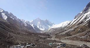गौमुख और गंगोत्री के ग्लैशियर को बचाने के लिए एकजुट हुईं केंद्र और राज्य सरकारें