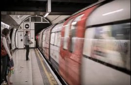 Optical Illusion, Brain Teasers, train, station, moving direction