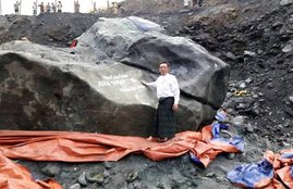 Myanmar, jade stone, china, burma, pounds, rupees
