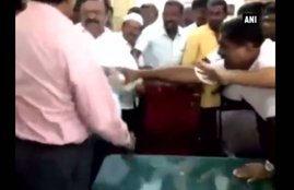 JD-S MLA, JDS, Manhandles, Eexecutive Engineer, in Mandya, threatened to set the office on fire, K.R. Pet,Karnataka, K.C. Narayana Gowda, Irrigation Department