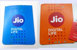 क्या फर्क है रिलायंस जियो के Blue और Orange पैक में, यहां जानिए