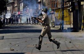kahsmir unrest, pava shell, pellet gun, crowd control, security forces, jammu kashmir news