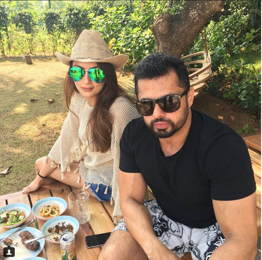 salman khan, sohail khan, arpita, ahil