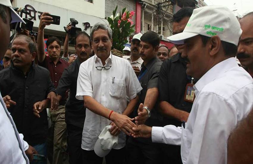 manohar parrikar, defence minister, defence minister parrikar, parrikar, captured soldier, captured indian soldier, surgical strike, pok, pakistan occupied kashmir,