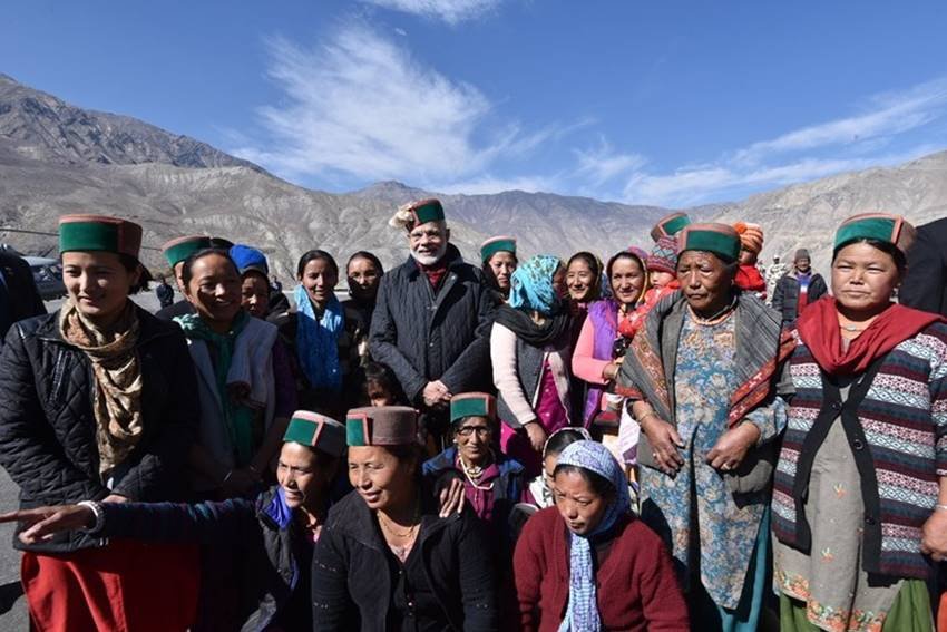 narendra modi, indian army, diwali, welcome