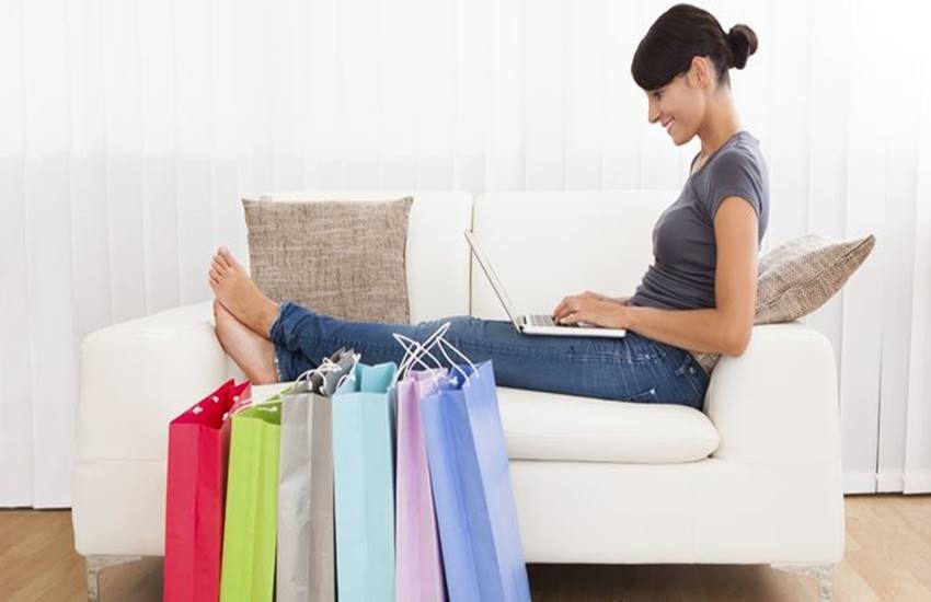 IAS officer's wife,Madhya Pradesh,Online shopping,DOCK,bhopal, Income Tax Department,