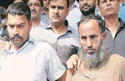 इस तरह मौलाना रमजान पाकिस्तानी जासूस को देते थे सेना की जानकारी, हर दस्तावेज के लेते थे 30 से 50 हजार रुपए