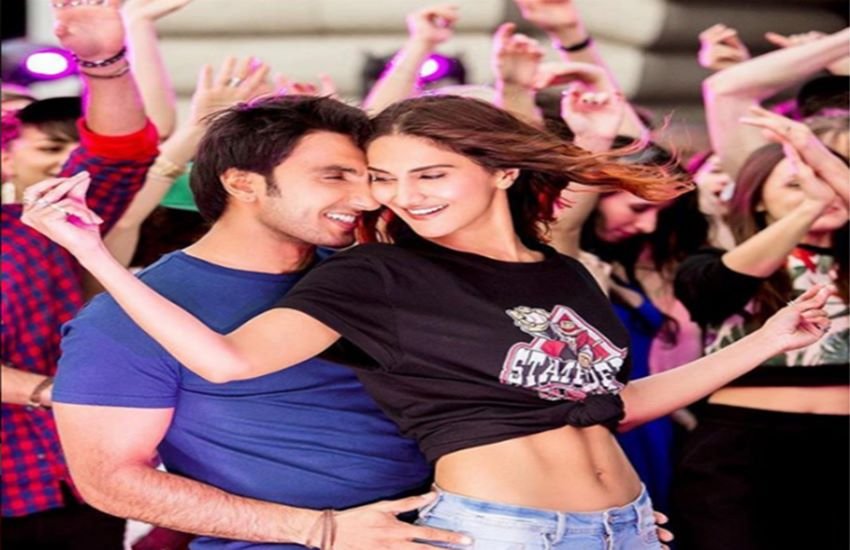 ranveer singh, vaani kapoor, befikre, harper bazaar