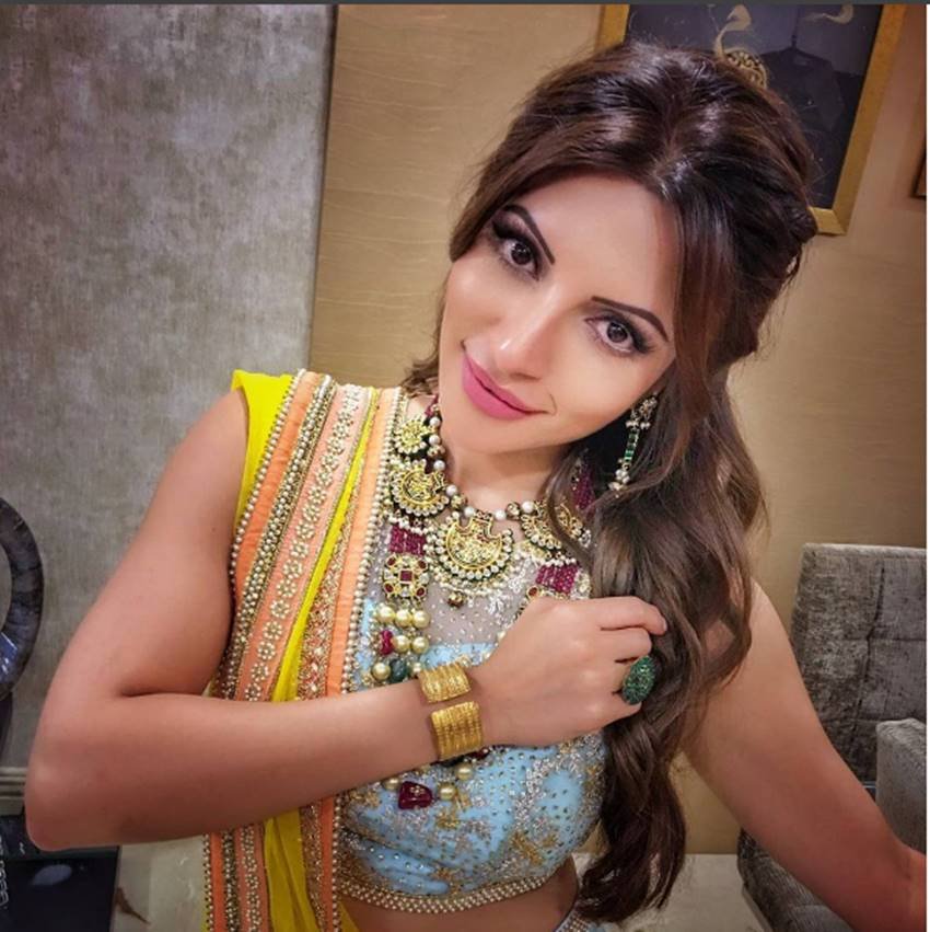 shama sikander, bipolar, bhatt., web series