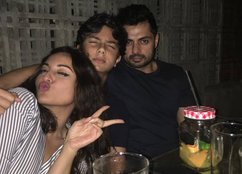 sonakshi sinha, bunty sajdeh, sonakshi sinha boyfrined, sonakshi sinha latest pics, sonakshi sinha in party, sonakshi sinha party photos, sonakshi sinha akira trailer