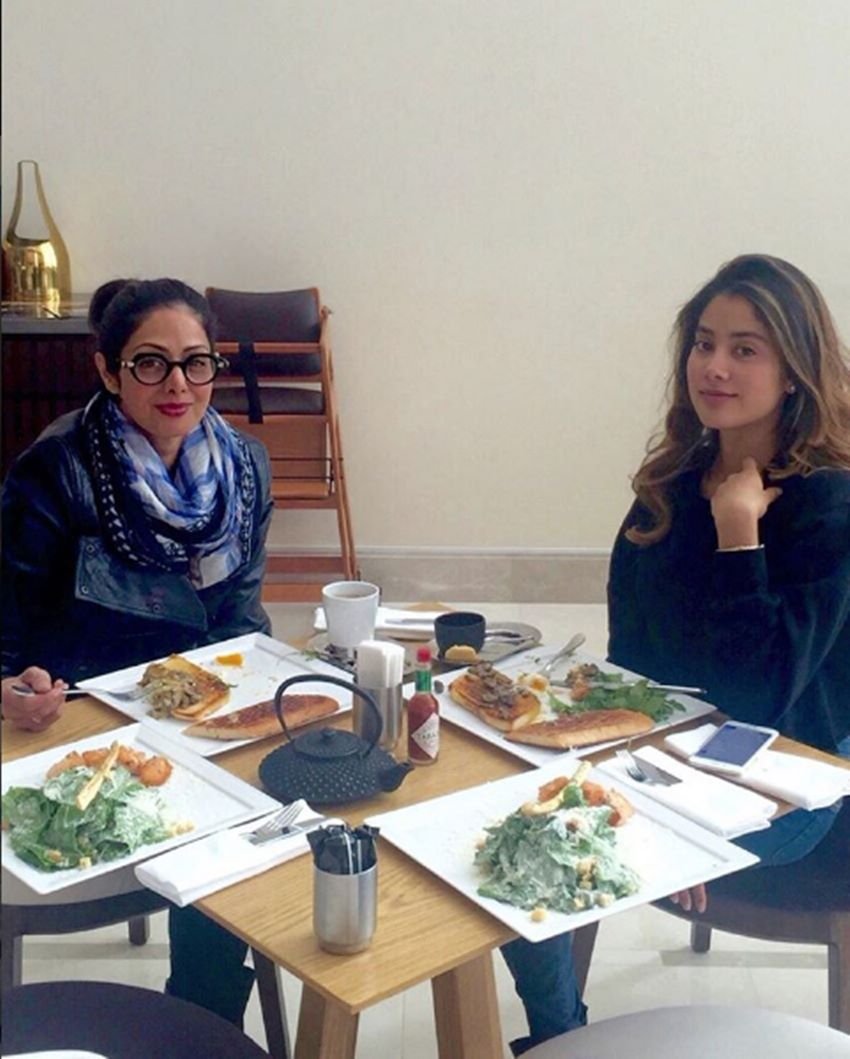 sridevi, boney kapoor, jahnvi kapoor, khushi kapoor