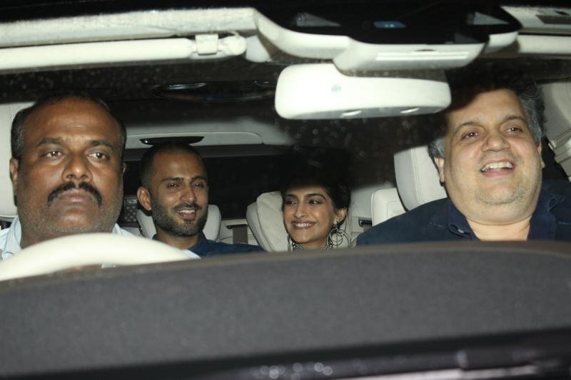Kareena Kapoor,sonam kapoor,Sonam Kapoor boyfriend,Veere Di Wedding