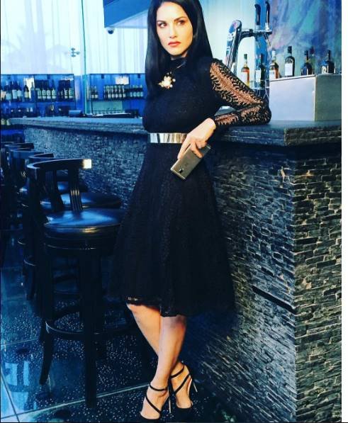 Sunny Leone, Bollywood, Actor, Beiimaan Love, Vegan