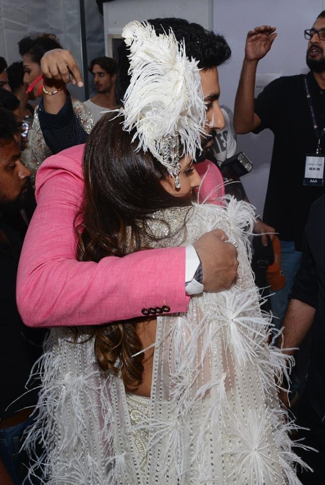 श्वेता के इस खास मौके को और खास बनाने के लिए उनके भाई अभिषेक बच्चन भी पहुंचे थे।