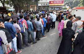 demonetisation, analysis, delhi, ATM, PayTM, Cash Crunch, Cashless economy, cashless system, delhi news, jansatta