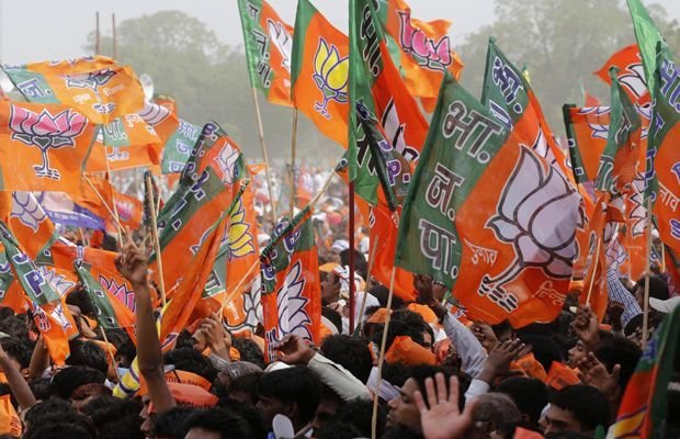 नोटबैन के बाद BJP को पहला चुनावी झटका, महाराष्ट्र की एक लोकल बॉडी के चुनाव में नहीं मिली 17 में से एक भी सीट