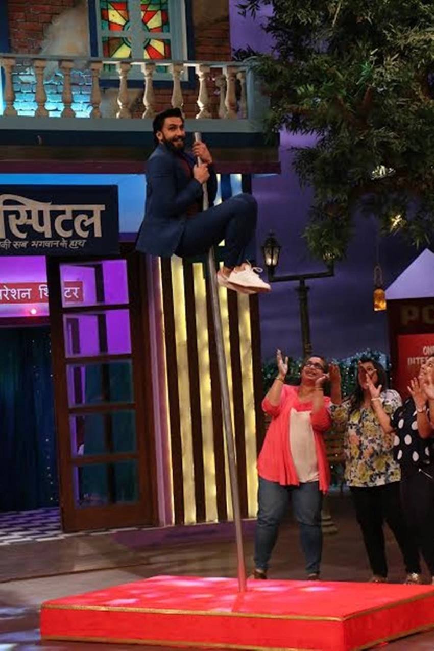 Ranveer Singh, Vaani Kapoor, The Kapil Sharma Show, Befikre, Befikre episode, Ranveer Singh and Vaani Kapoor, Ranveer Singh in the kapil sharma show, Vaani Kapoor in the kapil sharma show, ranveer and vaani in kapil sharma show, befikre star cast in kapil sharma show, ranveer dance in kapil sharma show, bollywood news in hindi, entertainment news in hindi